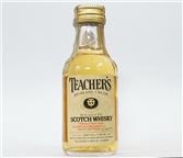 Teacher's higland cream Scotch whisky