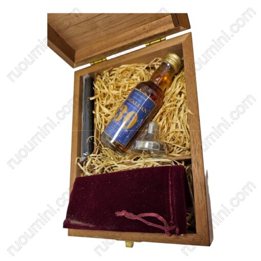 WH-MAC-037 Macallan 30 years old Handmade